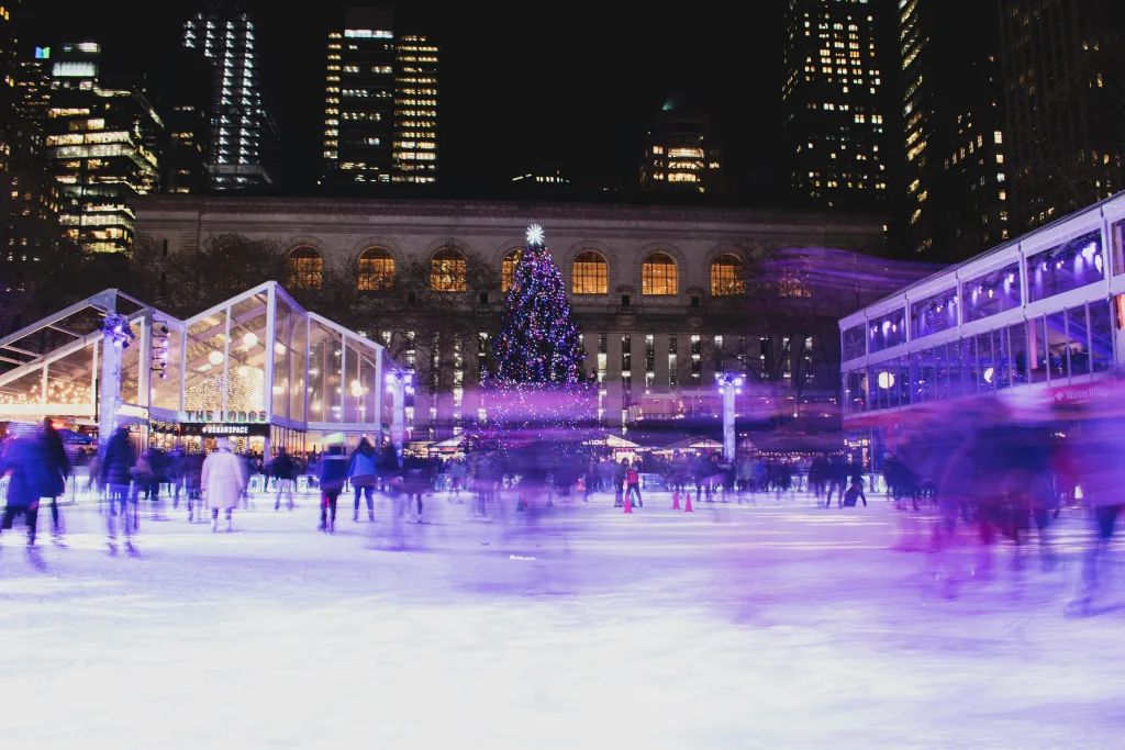 https://unsplash.com/photos/crowd-on-ice-rink-during-night-CTzxyWsV6JQ Photo by Johnell Pannell on Unsplash