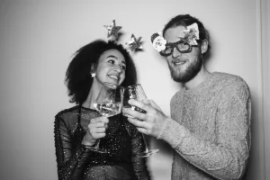 Photo by Polina ⠀: https://www.pexels.com/photo/man-and-woman-holding-glasses-of-wine-6265923/
