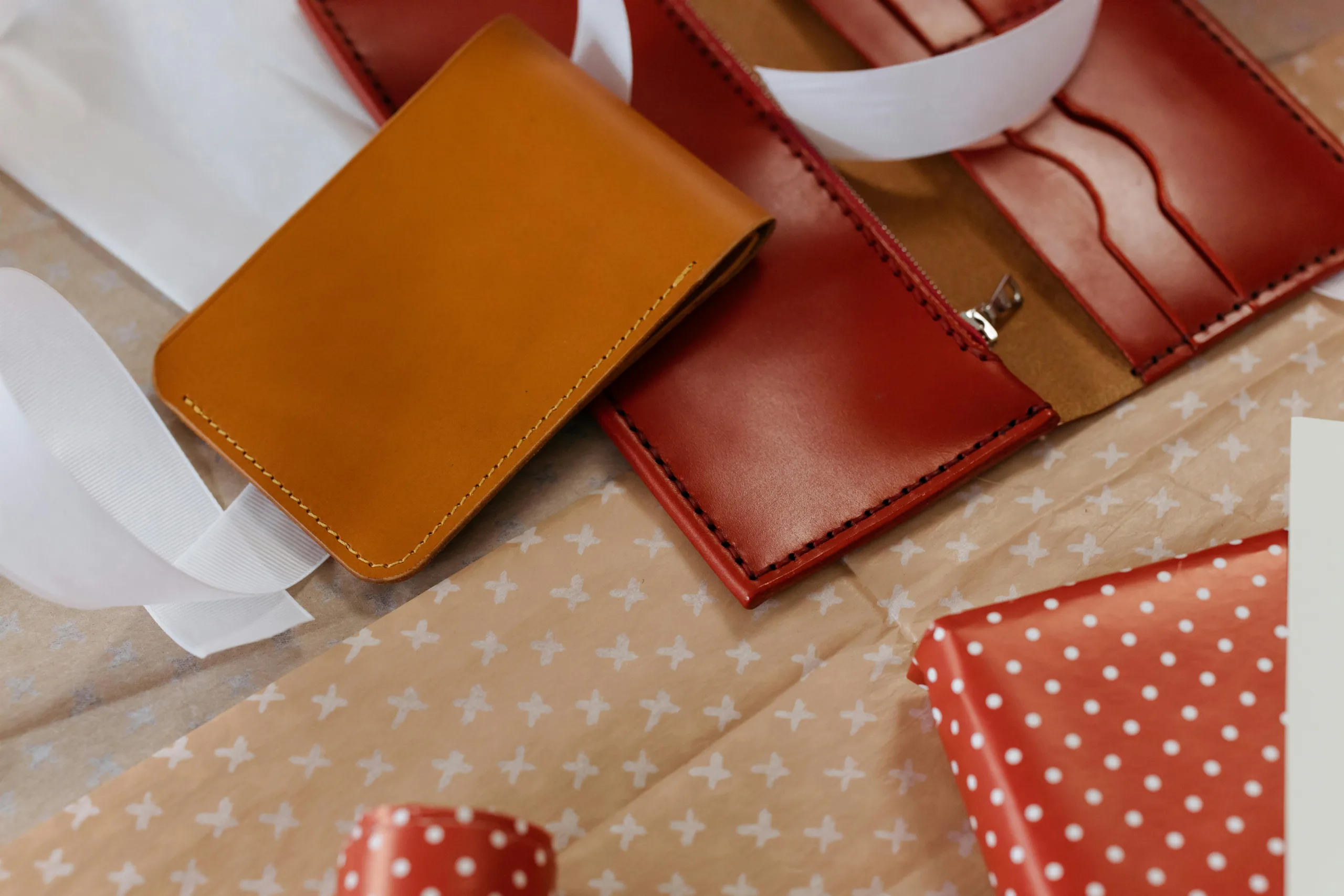 Photo by cottonbro studio: https://www.pexels.com/photo/close-up-photo-of-leather-wallets-6651193/