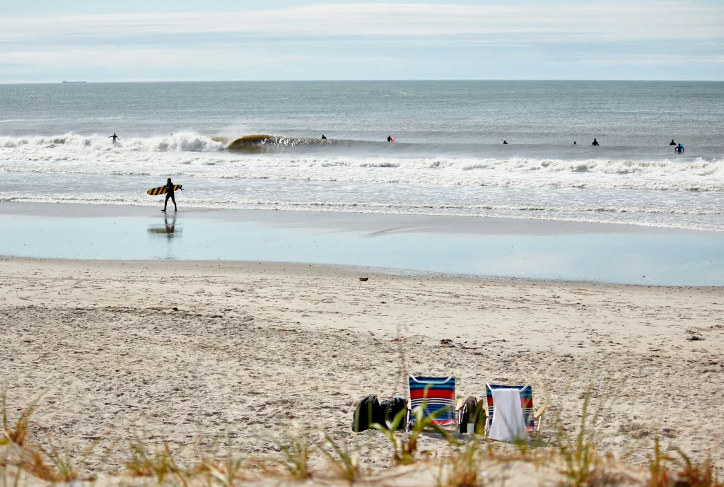 https://unsplash.com/photos/people-on-beach-during-daytime-a8zxCxUGYB0 Photo by Hayley Pfitzer on Unsplash