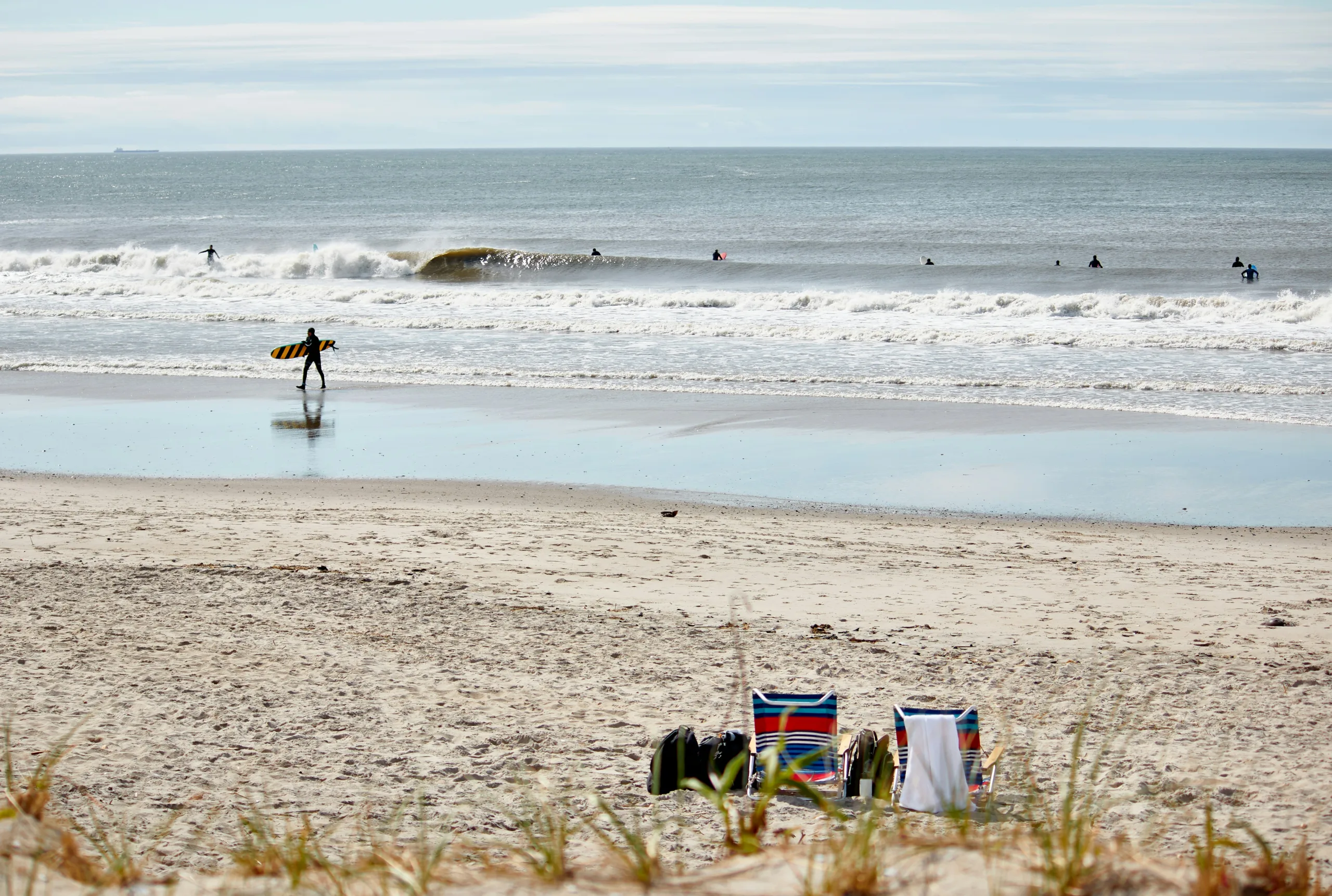 https://unsplash.com/photos/people-on-beach-during-daytime-a8zxCxUGYB0 Photo by Hayley Pfitzer on Unsplash
