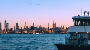 Photo by _littlemoon_: https://www.pexels.com/photo/view-of-a-skyline-at-dusk-9785644/