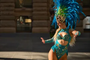 https://www.pexels.com/photo/vibrant-samba-dancer-performing-in-sydney-34021178/