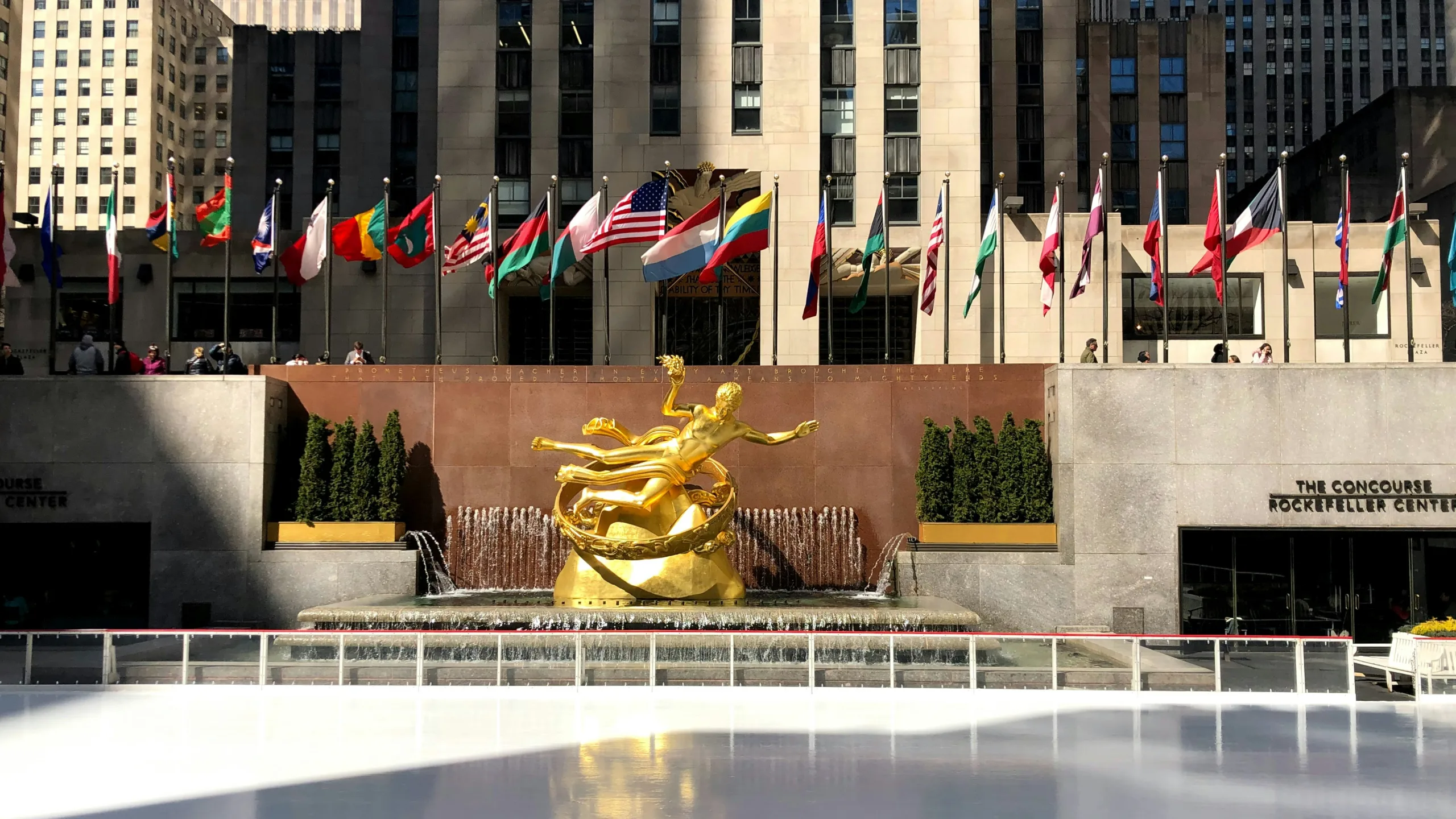 https://unsplash.com/photos/gold-dragon-statue-near-green-plants-x4rPMOmQXoY